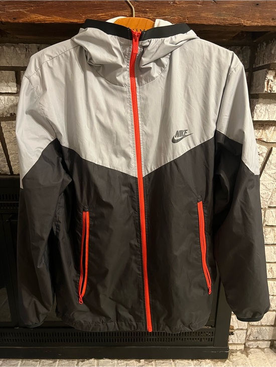 Nike Other - Nike Men's Light Gray & Black Hooded Windbreaker with Orange Zipper